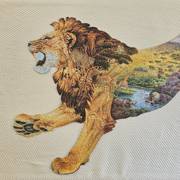 1000 Piece F. X. Schmid Puzzle - Lion Shaped Jigsaw - Pride of the Plains - Picture 2 of 12